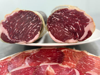 Angus-Wagyu  Platinum. Loncheada en Bolsas  Vacío de 100 Gramos. 2 unidades Precio 13,94 €.